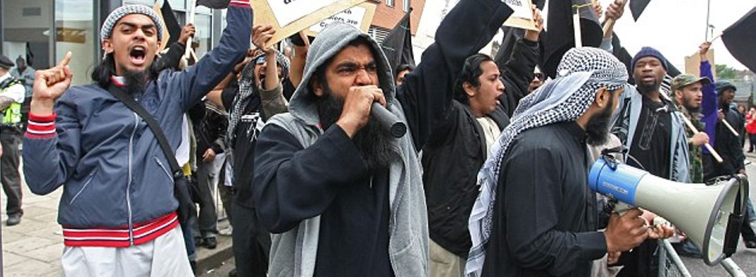 muslim-extremists-luton.png
